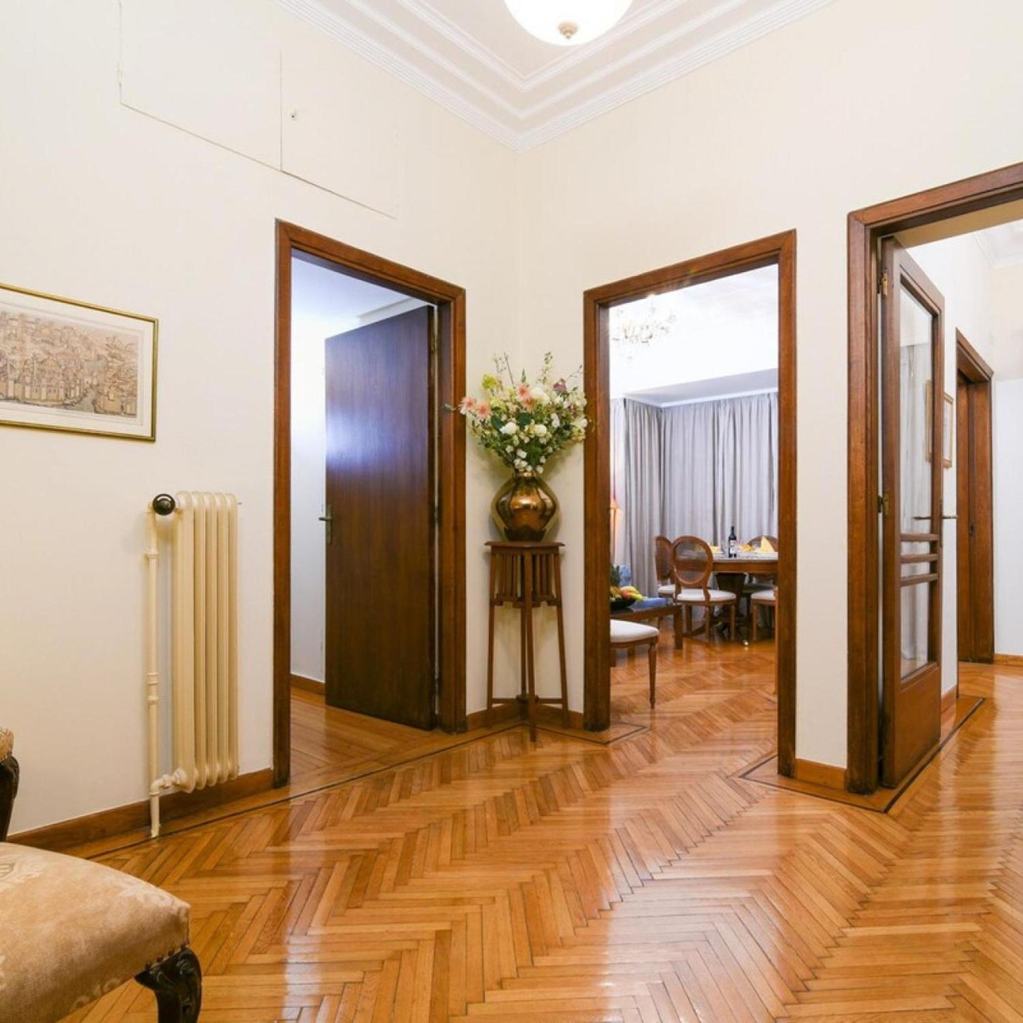 Classy Apartment In The Heart Of Atene Esterno foto